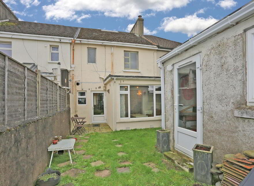 Inisbeo, 8 Elm Park, Ennis Road, V94X3WX