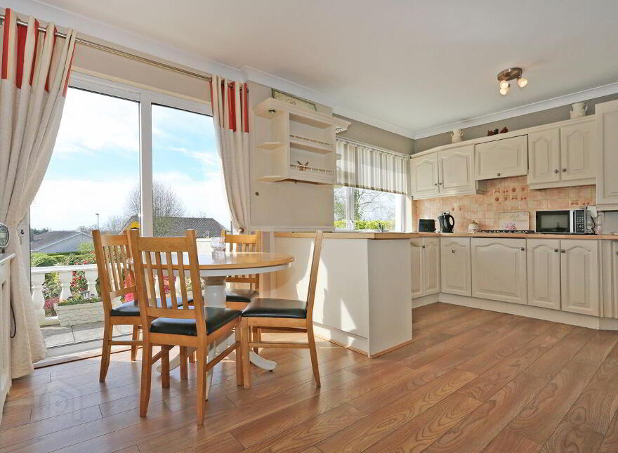 Ardnahinch, 1 Golf Links Road, Castletroy, V94WK0D