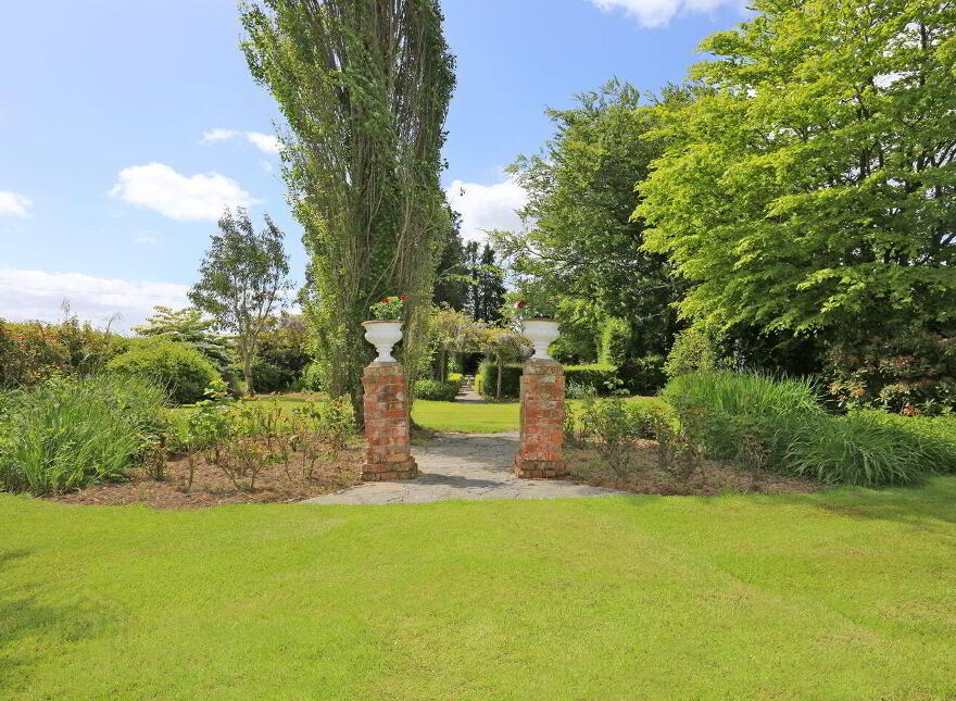 Mulberry, Ballyvarra, Lisnagry, V94FKN8