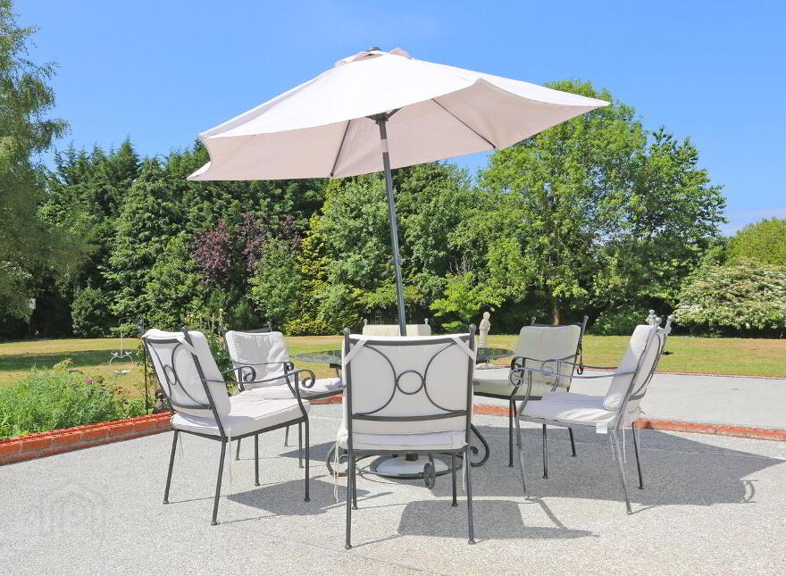 Windsor House, Donoghmore, Bohereen, V94FNP0
