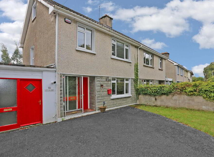 Annalore, 15 New Westfields, North Circular Road, V94CPA9