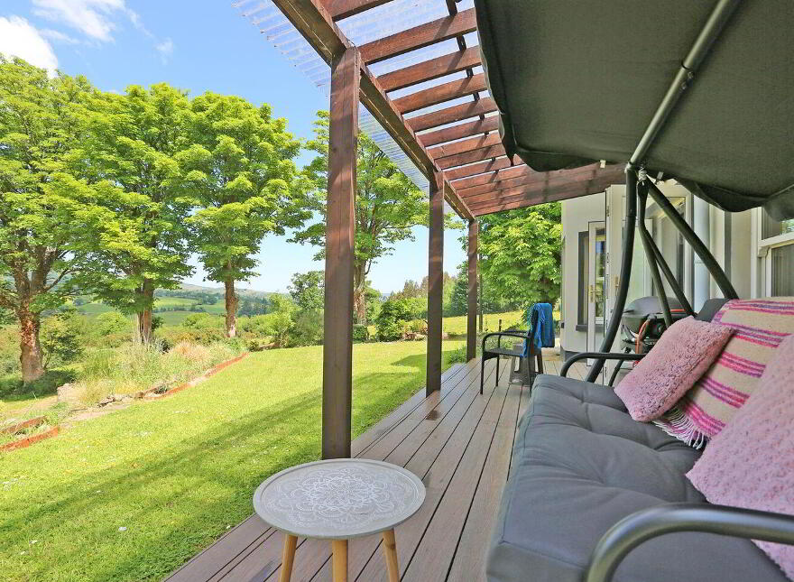 Honeysuckle Lodge, Ardataggle, O'Briensbridge, V94NHK2