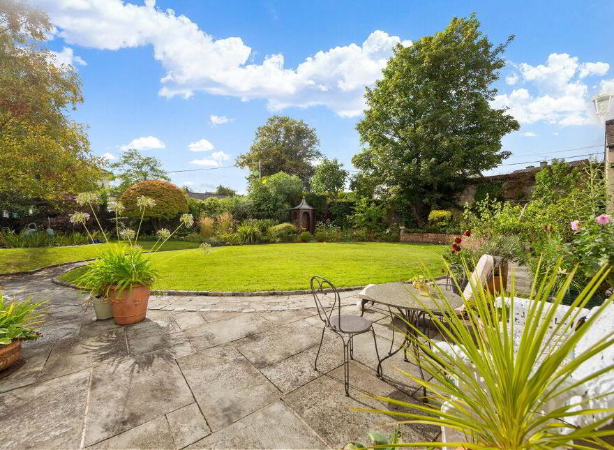 Sunville House, North Circular Road, North Circular Road, V94X59H