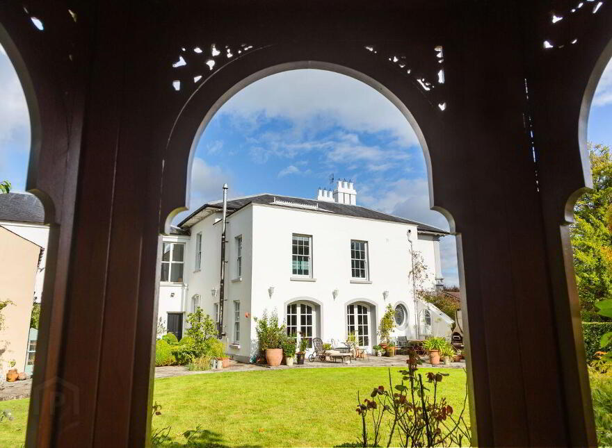 Sunville House, North Circular Road, North Circular Road, V94X59H
