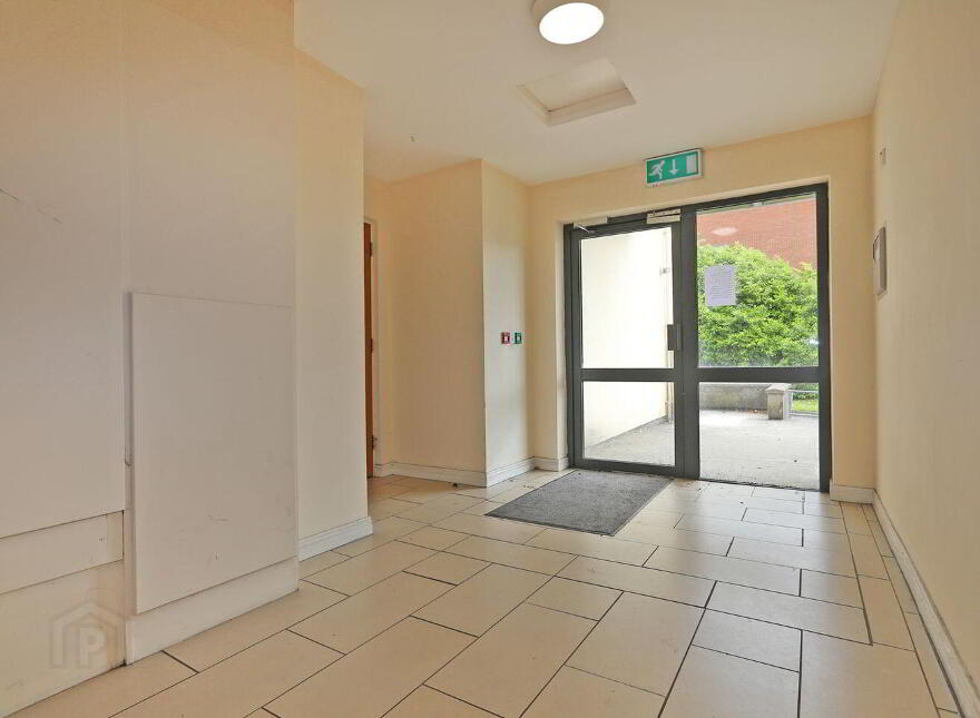 5 Parkville Court, Dublin Road
