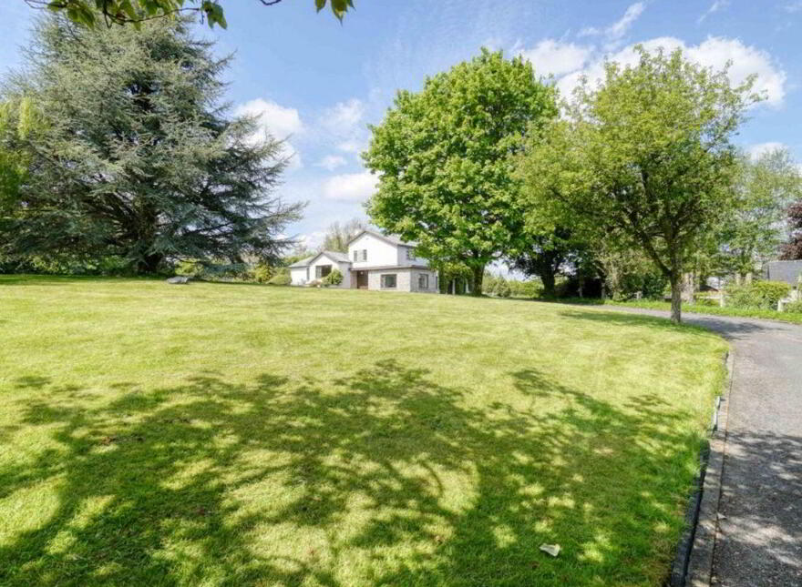 "Curragha", Mountrath Road, Portlaoise, R32CCN8