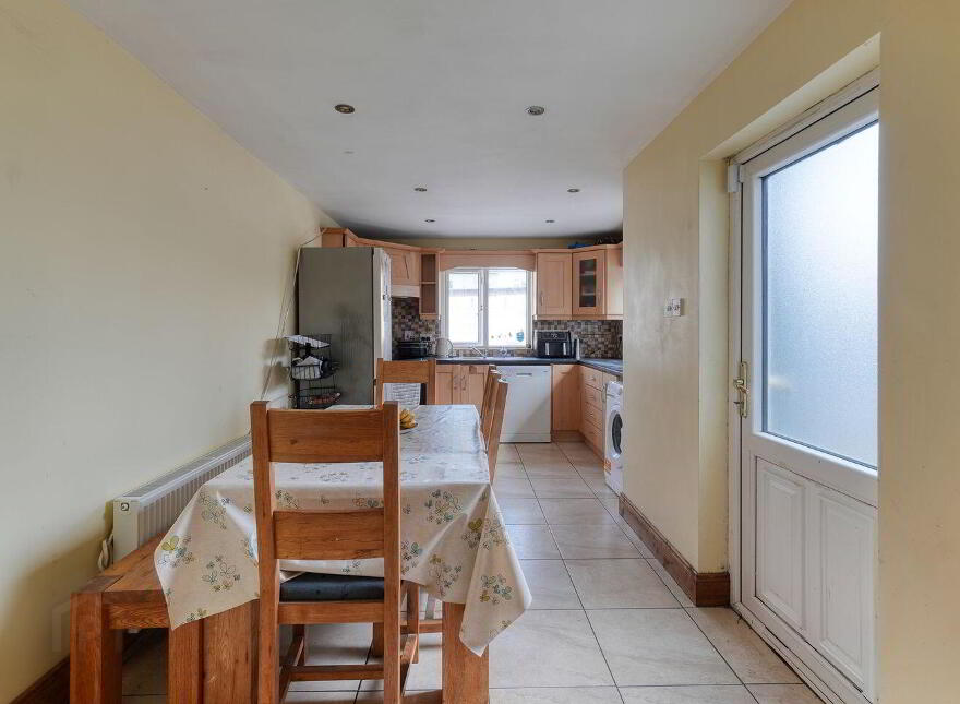 1 Saint Fintans, Terrace, Mountrath, R32AC96
