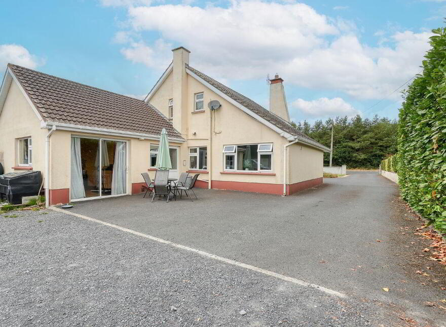 Ballydavis, Ballydavis