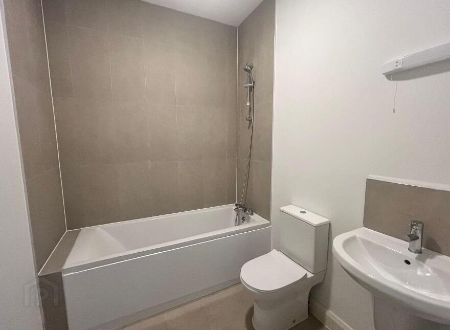 30 Hamilton Park ( Apt), Clane