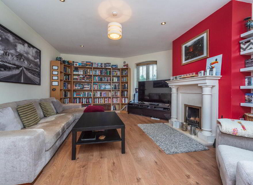 9 Knockanally Golf Village, Donadea, W91D621