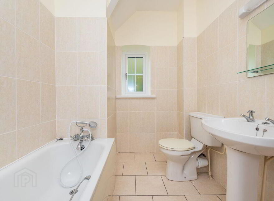 9 Knockanally Golf Village, Donadea, W91D621