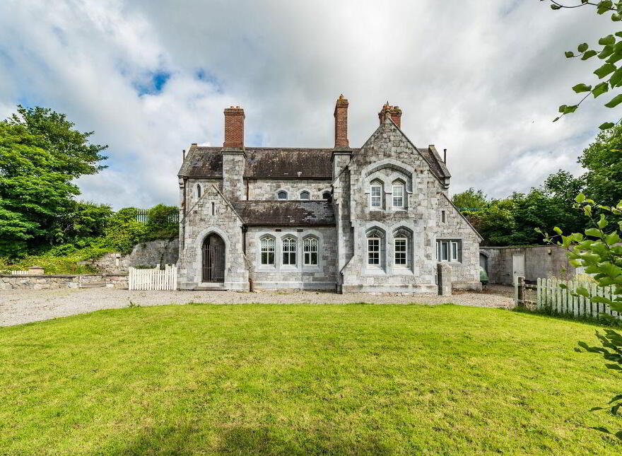 Old Station House, Old Canal Harbour, Monasterevin, W34Y766