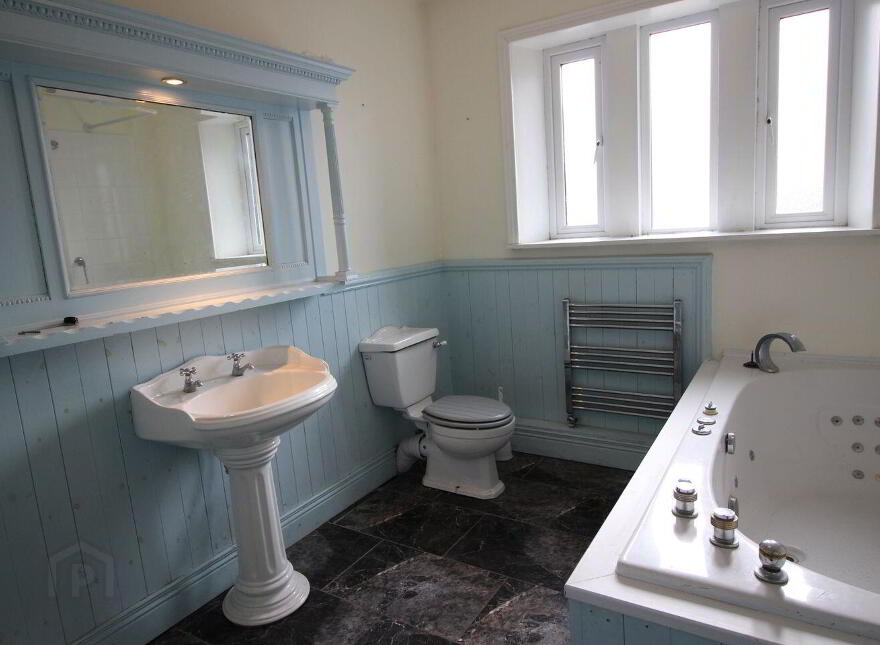 Old Station House, Old Canal Harbour, Monasterevin, W34Y766