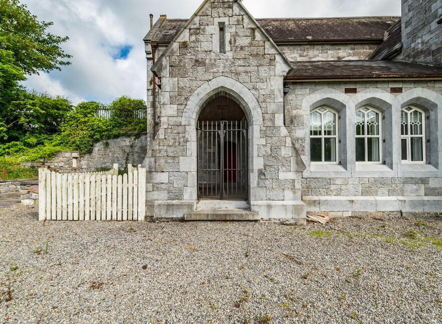 Old Station House, Old Canal Harbour, Monasterevin, W34Y766