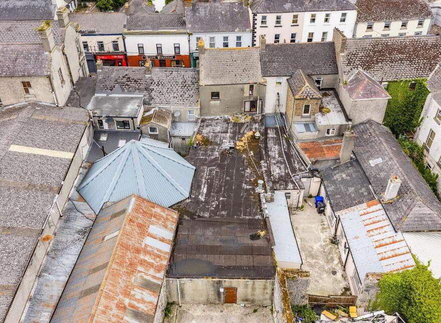 19 Duke Street, Athy, R14T202