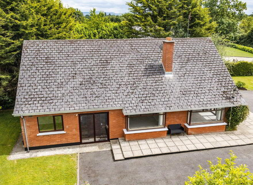 Clardona, Baybush, Straffan, W23RR02