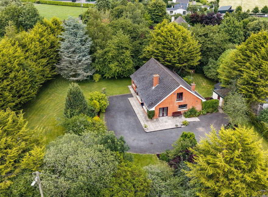 Clardona, Baybush, Straffan, W23RR02