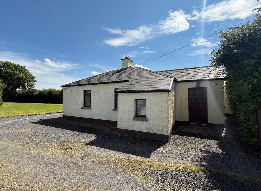 Graigues, Robertstown, W91P60H
