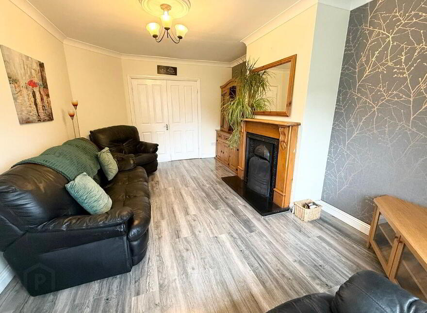 37 Newbury Park, Derrinturn, W91FV30