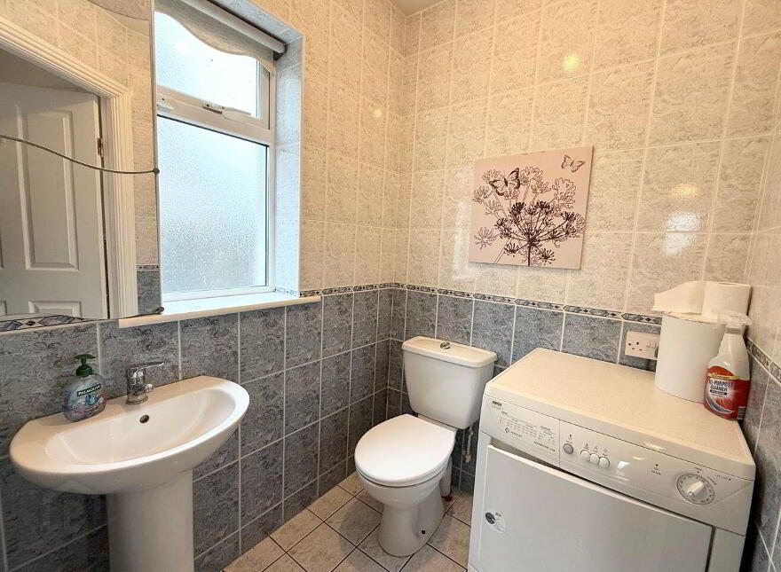 37 Newbury Park, Derrinturn, W91FV30