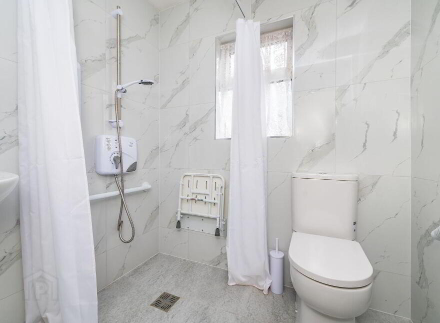 4 Woodlands Park, Coill Dubh, W91YA03