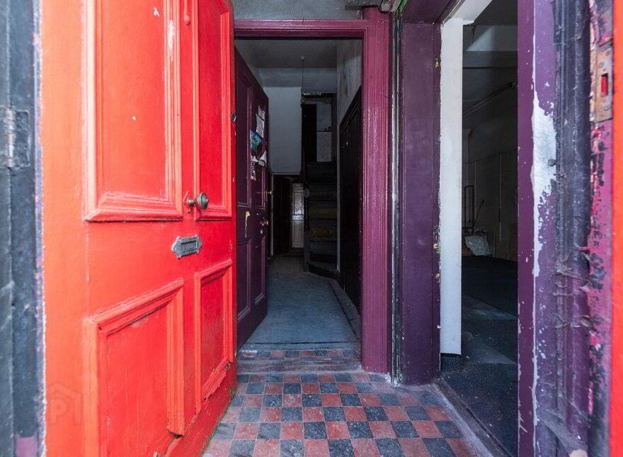 The Bargain Store And Tattoo Parlour, Kildare, R51CA29