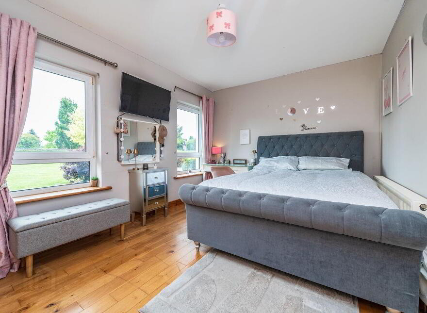 Donadea, Staplestown, W91TN1W