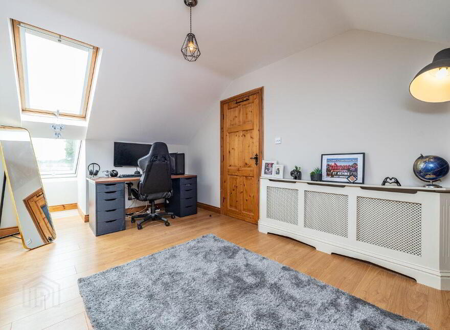 Donadea, Staplestown, W91TN1W