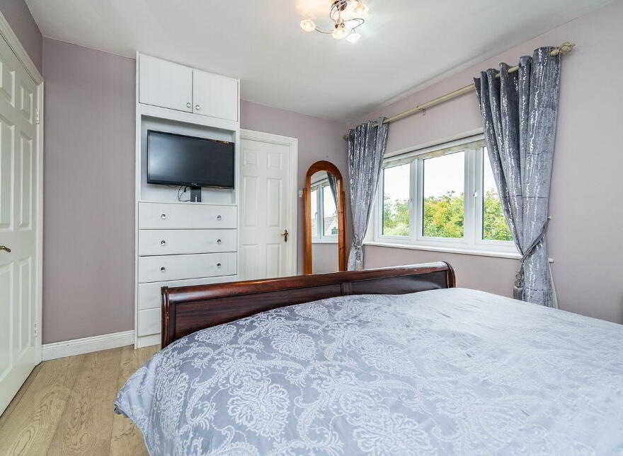 4 The Crescent, Graydon Manor, Robertstown, W91Y7H2