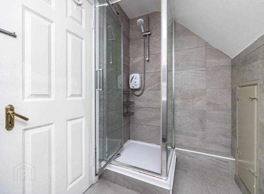 4 The Crescent, Graydon Manor, Robertstown, W91Y7H2