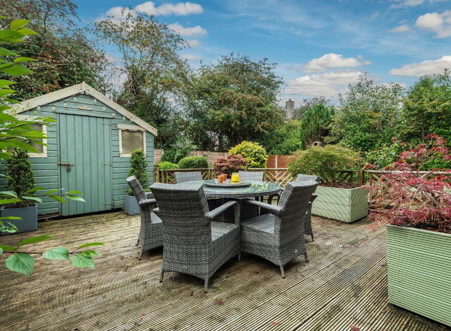 4 The Crescent, Graydon Manor, Robertstown, W91Y7H2