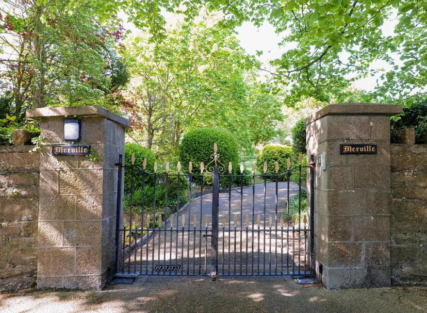 Merville, Taylors Hill Road, H91FWT7