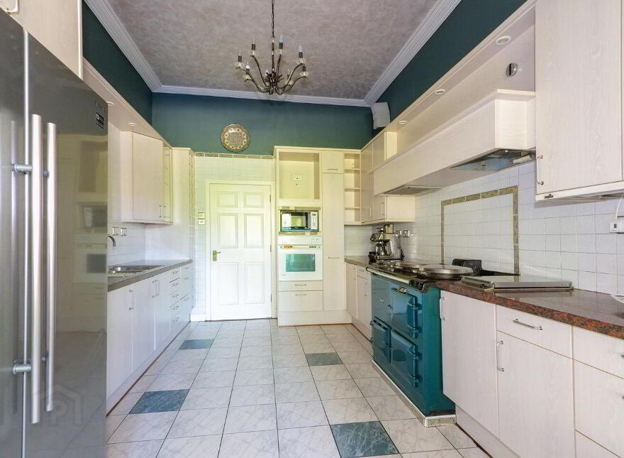 Merville, Taylors Hill Road, H91FWT7