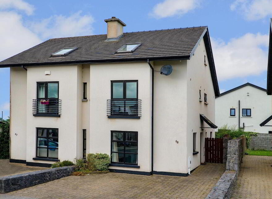 68 Ashthorn Avenue, Headford, H91AW9K