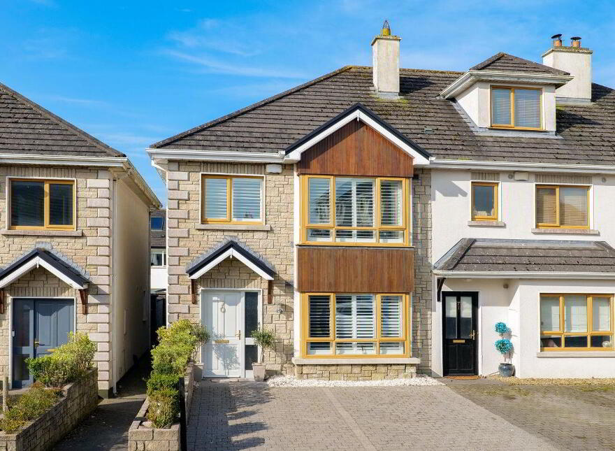 70 Drisín, Ballymoneen Road, Ballymoneen, H91FP5R