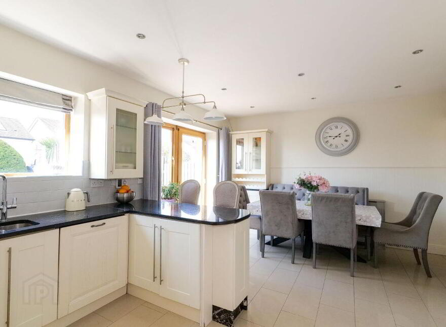 70 Drisín, Ballymoneen Road, Ballymoneen, H91FP5R