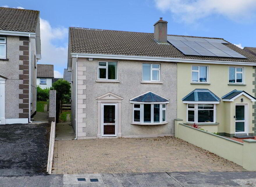 64 Castlelawn Heights, Headford Road, H91FF2C photo