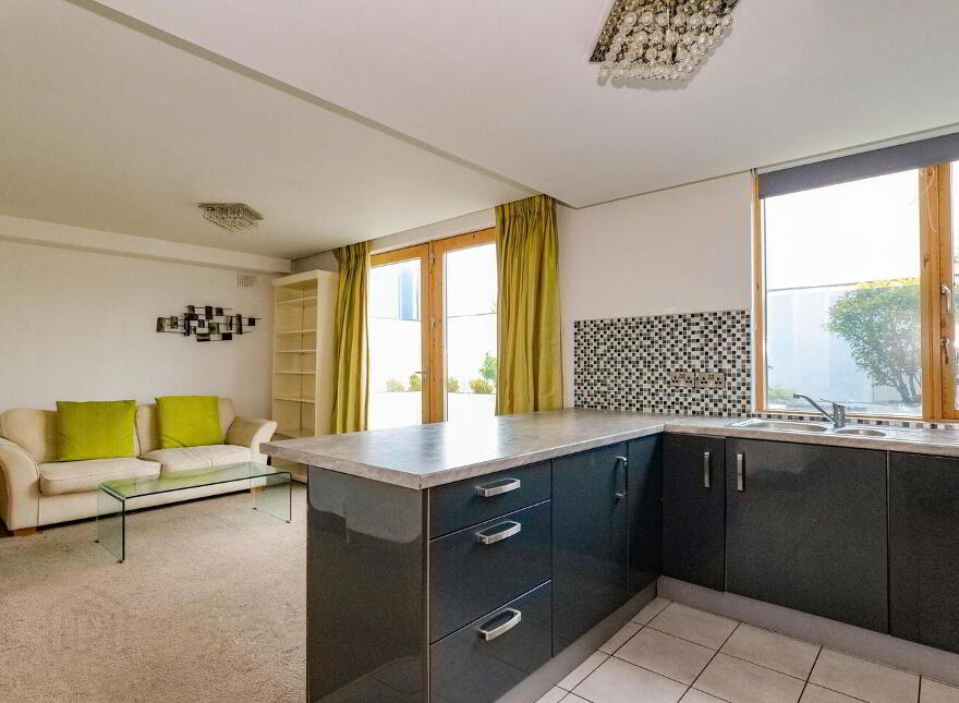 14 Tobar Na Mban, Lough Atalia Road, H91KV7P