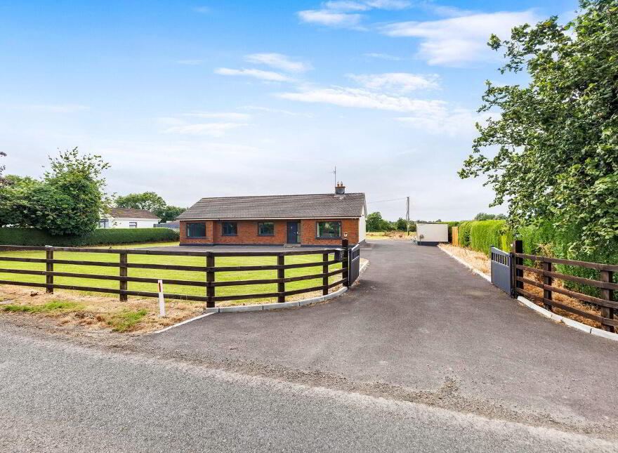 Rathfeigh, Rathfeigh, C15C7K7