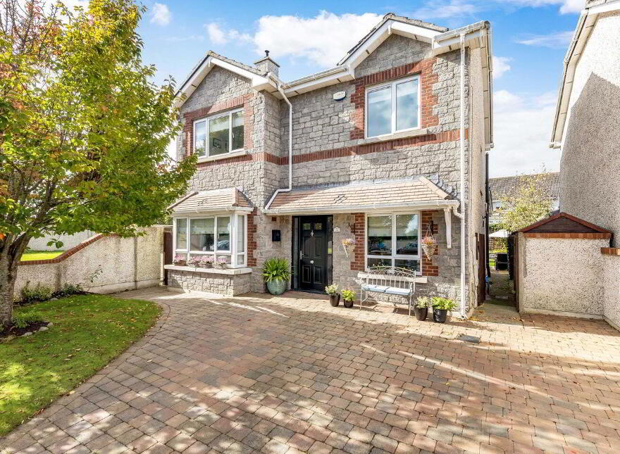 1 Fox Lodge Manor, Ratoath, A85KW35 photo