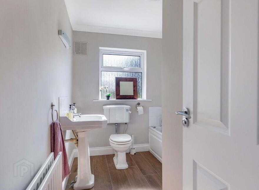 Annore House, Coolfore, Tylas, A84VY71