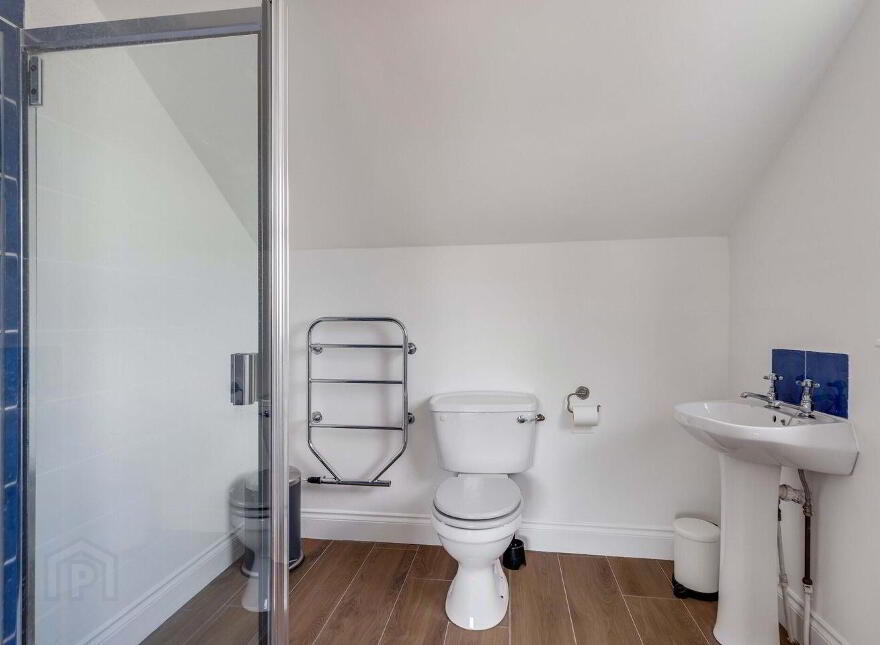 Annore House, Coolfore, Tylas, A84VY71