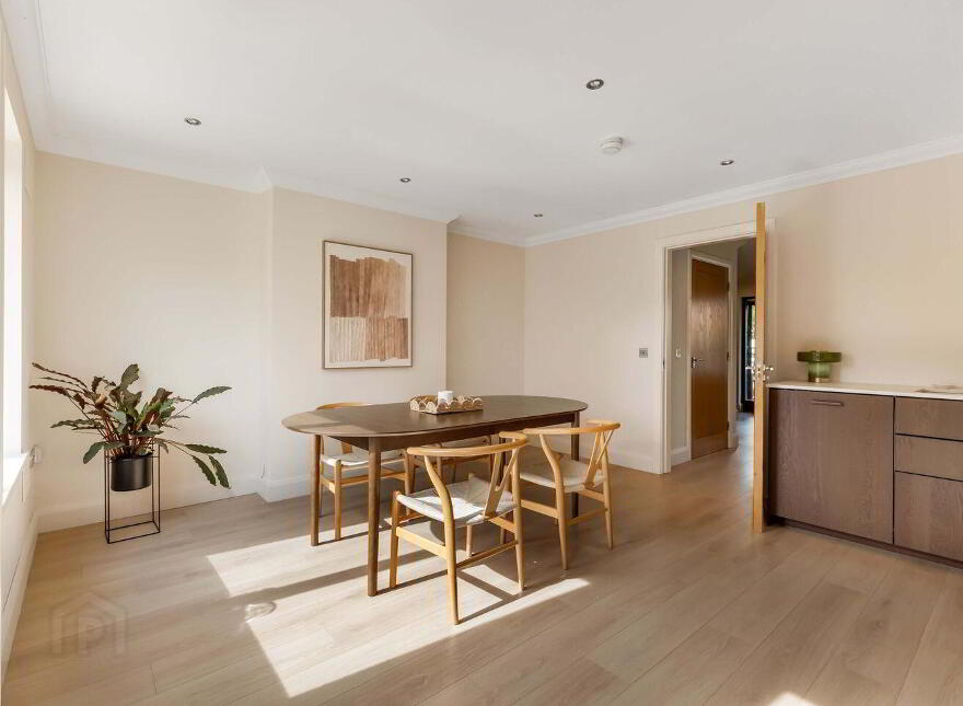 201 Churchfields, Ashbourne, A84A663