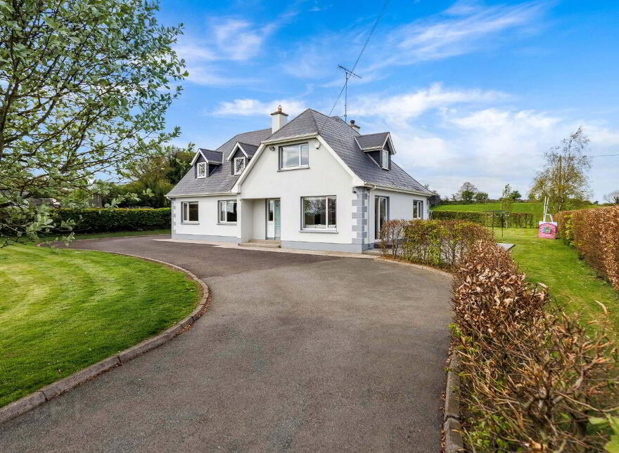 Castlecor, Oldcastle, A82WR15