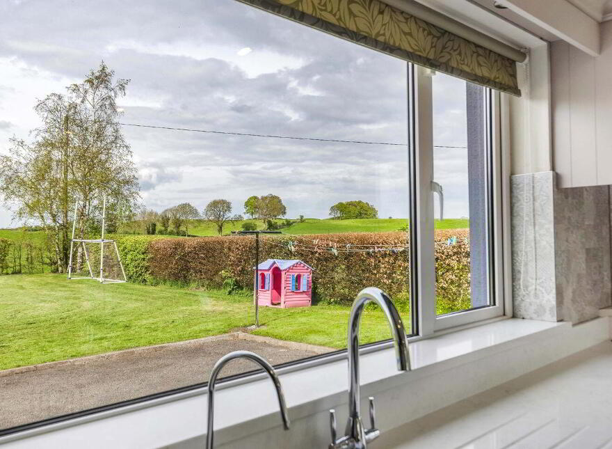 Castlecor, Oldcastle, A82WR15