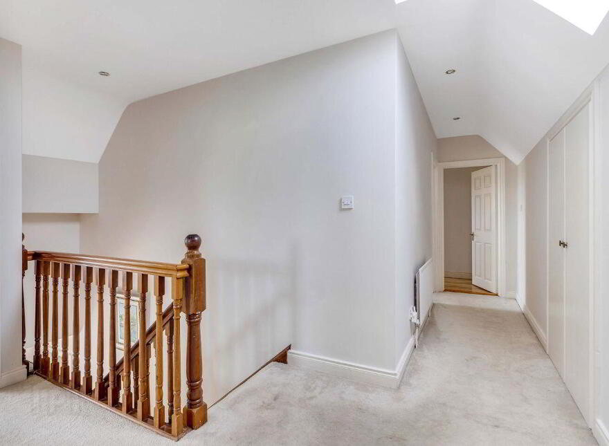 Castlecor, Oldcastle, A82WR15