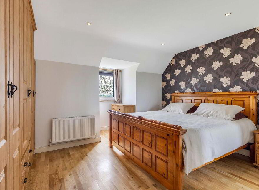 Castlecor, Oldcastle, A82WR15