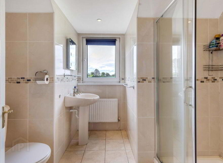 Castlecor, Oldcastle, A82WR15