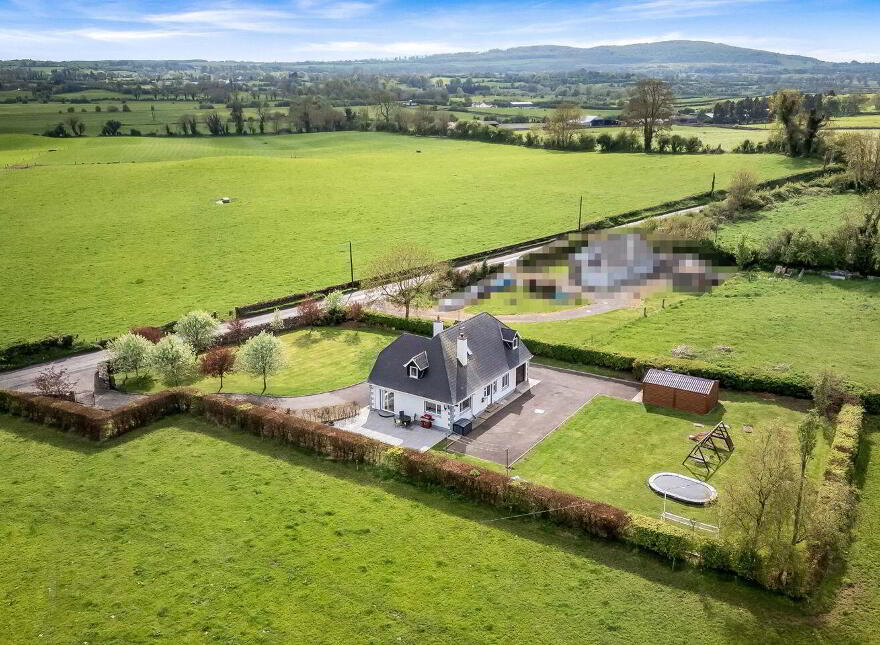 Castlecor, Oldcastle, A82WR15
