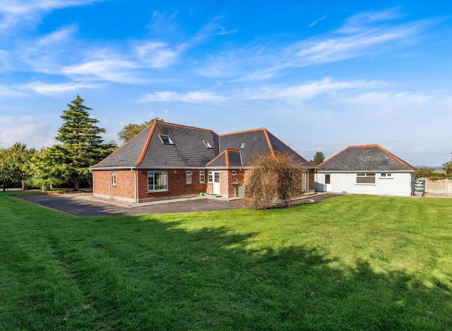 Demailestown, Wilkinstown, C15XA56